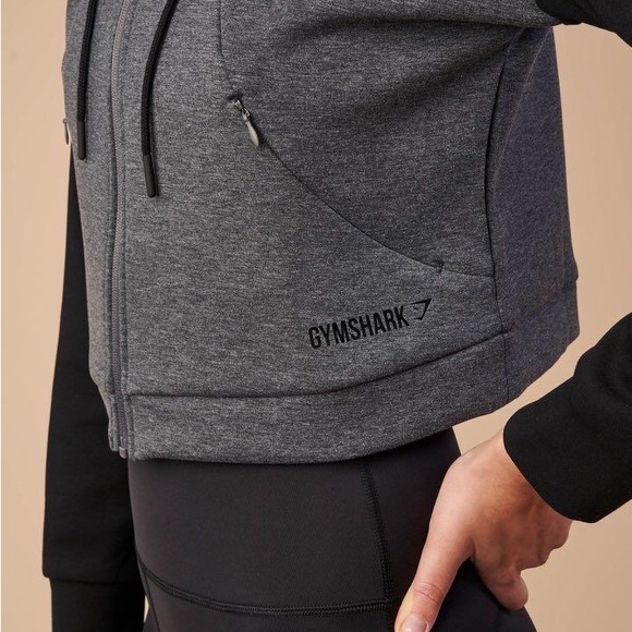 Woman’s Gymshark Two-Toned, Crop Jacket - Picture 2 of 7